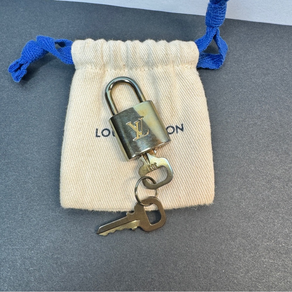 Louis Vuitton Brass 303 Padlock with Keys